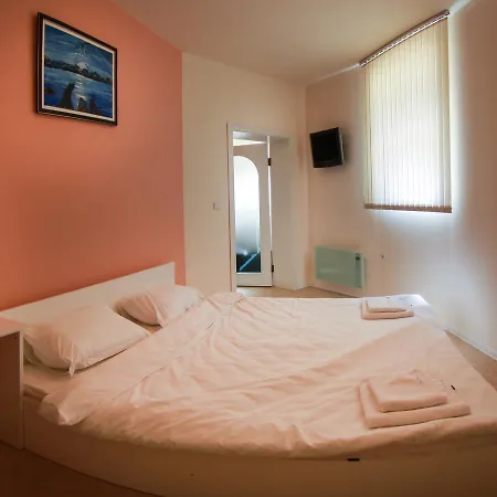 Sea Breeze Apartamento *